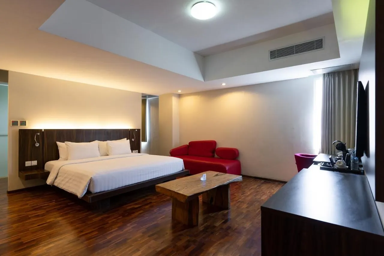 The Bene Hotel Кута 4*,
